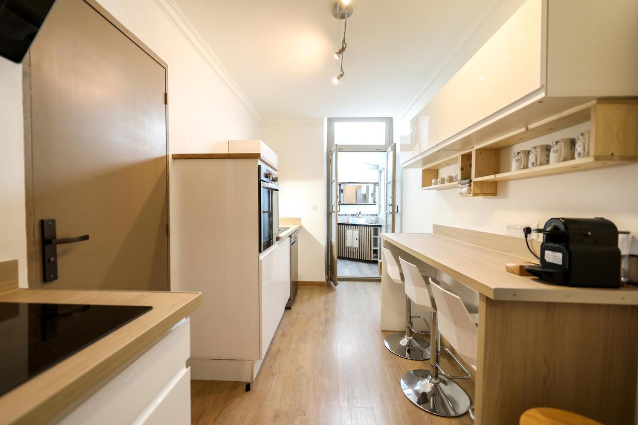 Le Lavandin, Spacieux Et Moderne P4, Centre Ville, Wifi Nimes Bagian luar foto